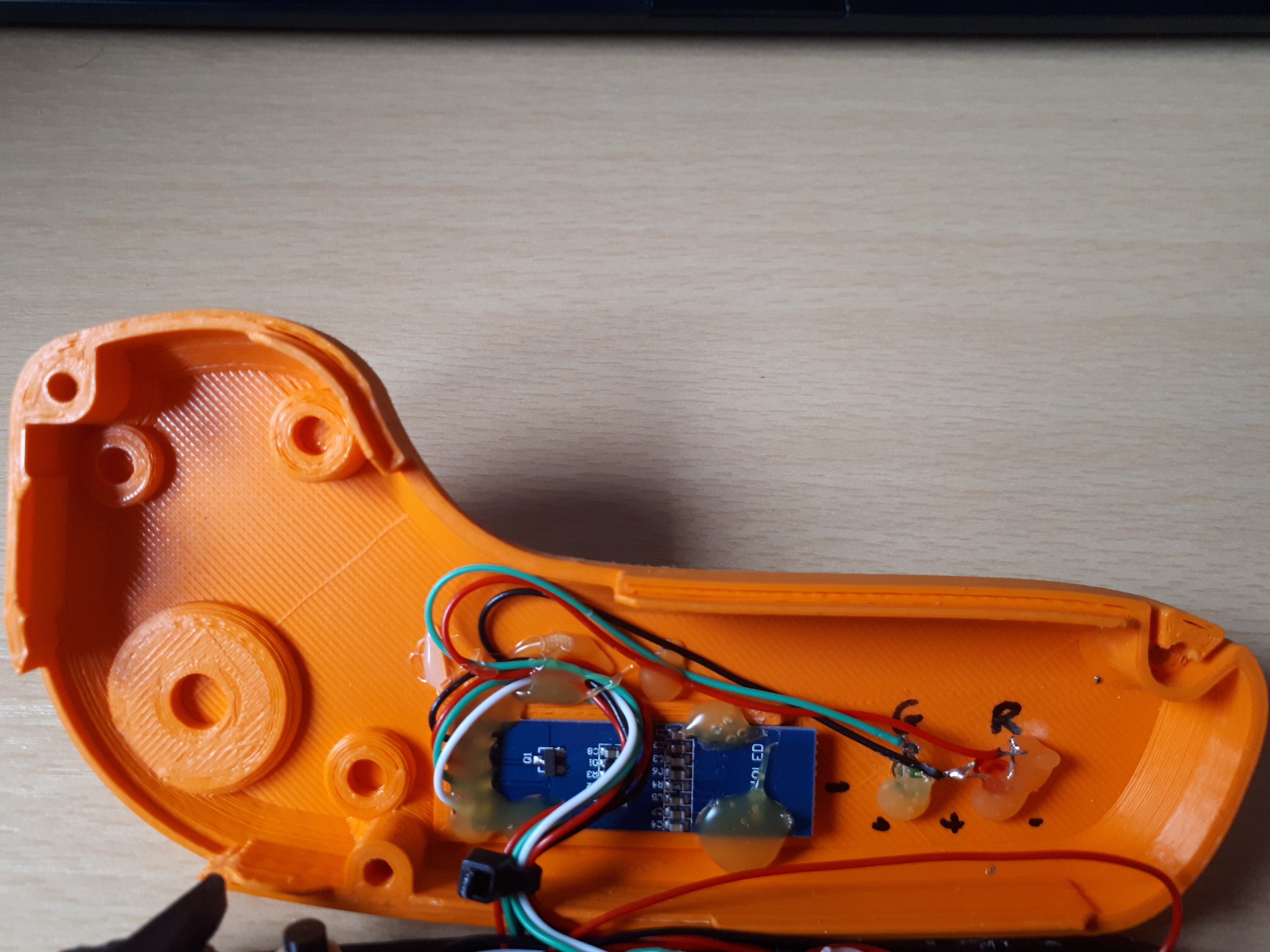 The inside of the remote connecting the screen
