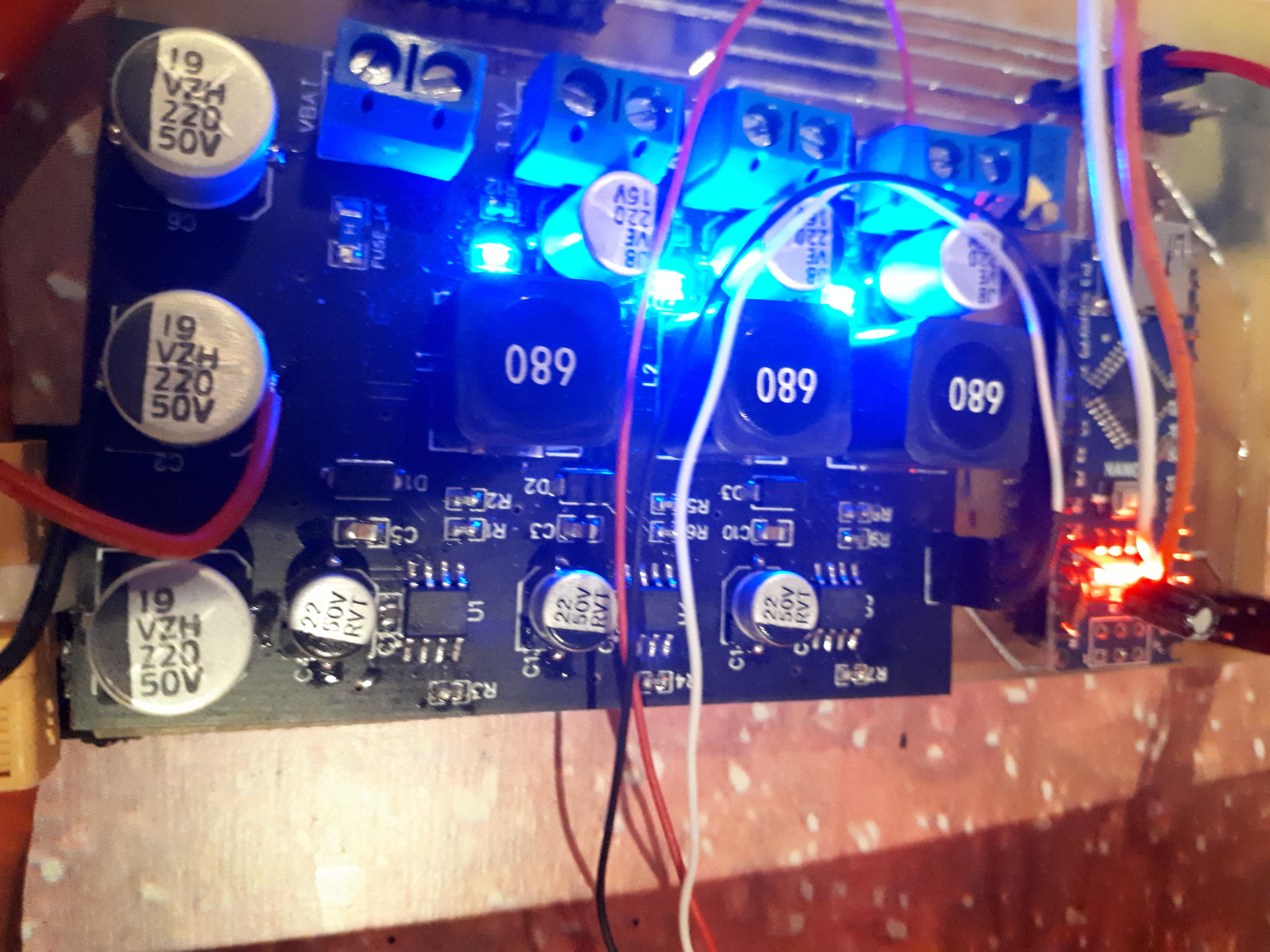 Mounted second version 3-channel switching regulator with extra capacitors