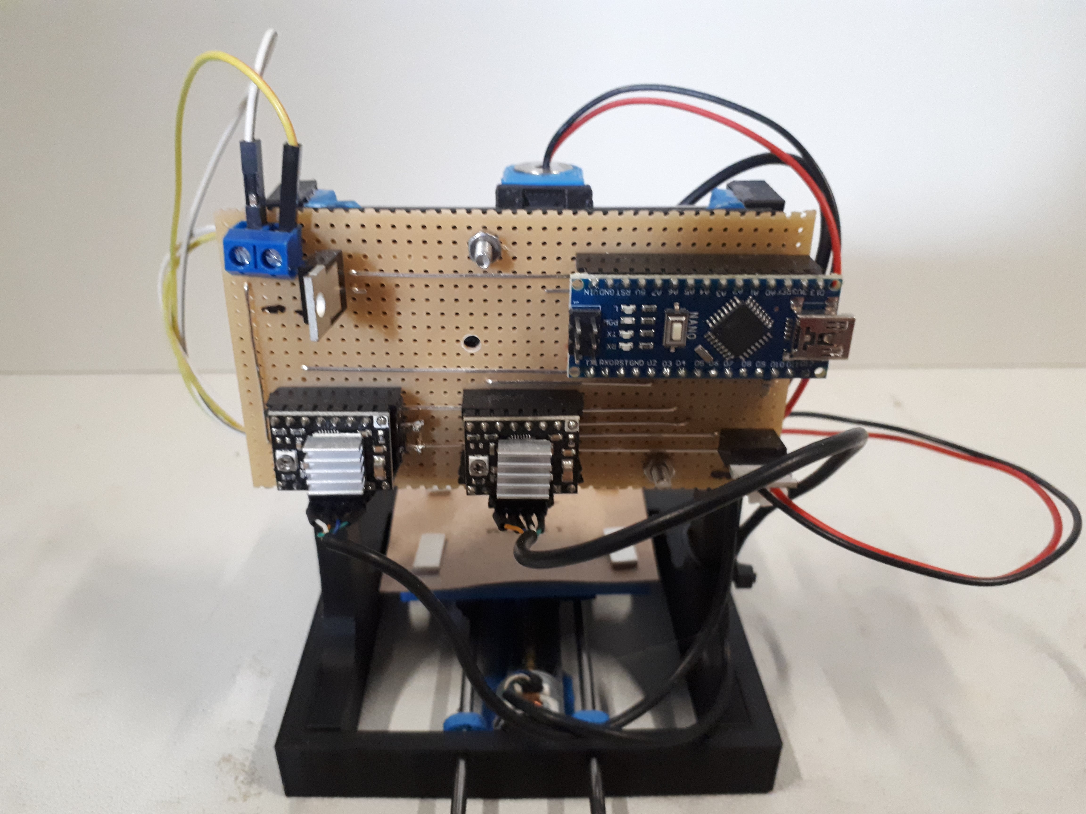 The back of the engraver showing the arduino and the stepper drivers