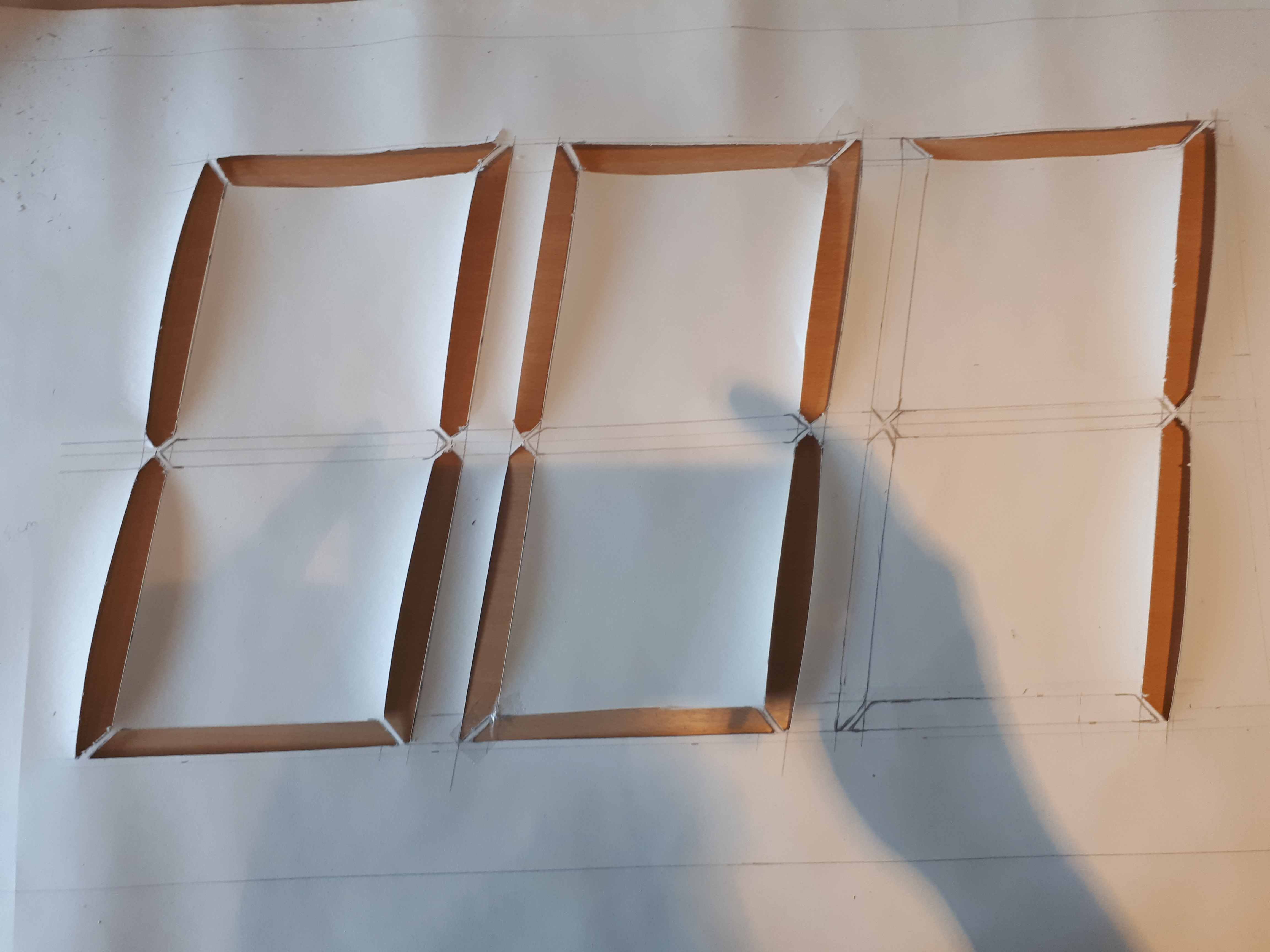 Cutout to guide during routing